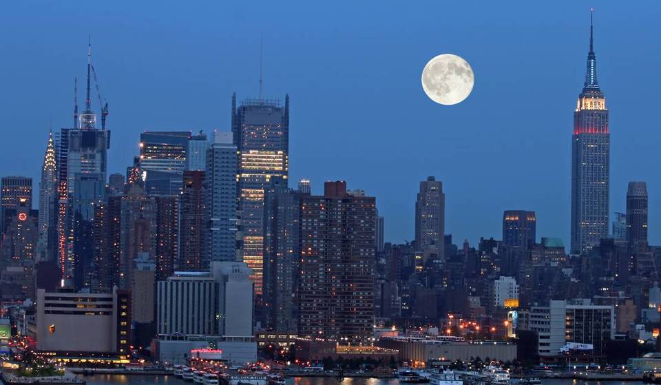 NYC’s laatste volle maan van 2025 zal een oogverblindende december supermaan zijn