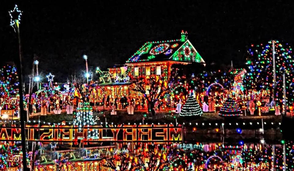 Dieses versteckte Tal in der Nähe von NYC beherbergt ein spektakuläres Weihnachtsdorf mit über einer Million funkelnder Lichter