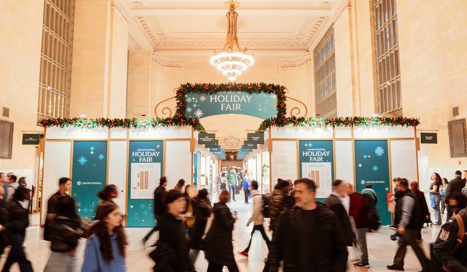 Una delle stazioni ferroviarie più belle degli Stati Uniti si è trasformata nel miglior mercatino di Natale di New York – aperto solo per altre due settimane