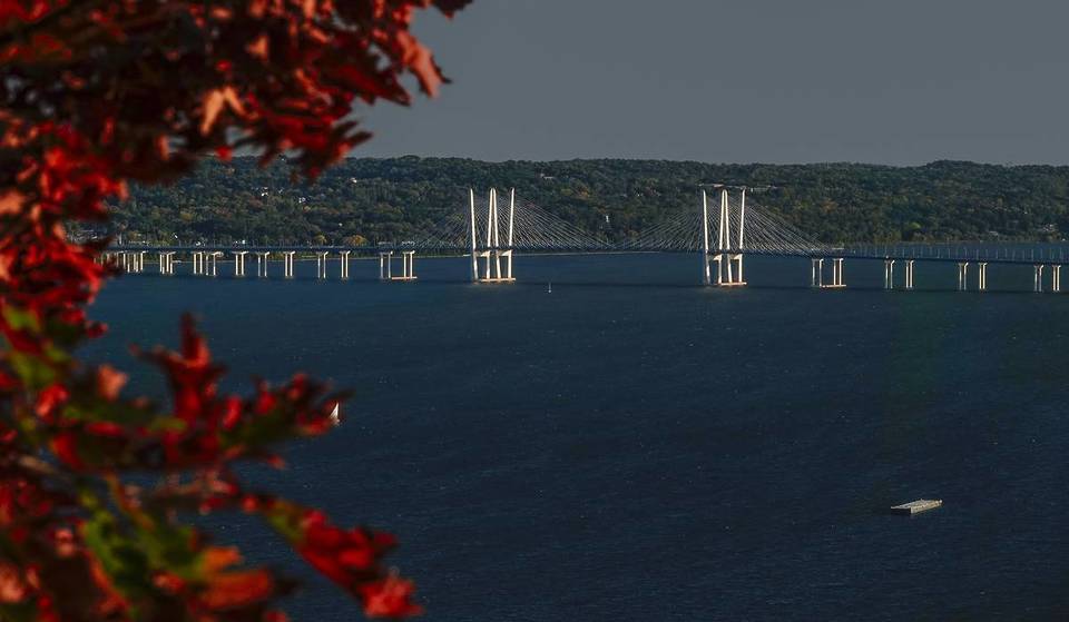Este pueblo del río Hudson, cerca de Nueva York, es una de las mejores escapadas de fin de año del estado, con galerías de arte, senderos junto al río y una casa «legalmente encantada».