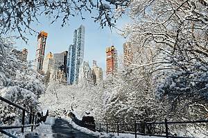 snowy nyc
