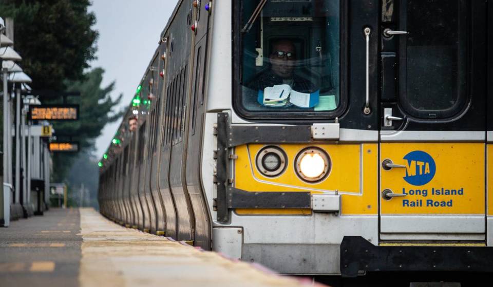 Les autorités new-yorkaises recommandent le télétravail en raison d&rsquo;une grève potentielle du LIRR