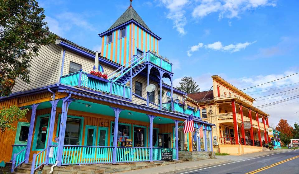 This Artsy New York Village Is Known As The ‘Painted Village in the Sky’ — Known For Technicolor Streets, Winter Hiking, and Cozy Inns