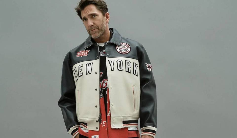 Questa nuovissima collaborazione tra Kith e New York Rangers celebra il centenario delle maglie blu, ma non avete molto tempo per accaparrarvi il merchandising
