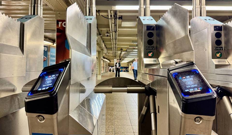 7,3 Millionen Dollar werden ausgegeben, um fast alle Drehkreuze der New Yorker U-Bahn-Stationen mit Spikes und Paddles auszustatten