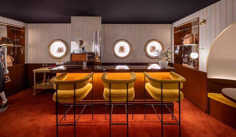 Louis Vuitton vient d&rsquo;ouvrir un Pop-Up « hôtel » gratuit à SoHo pour une durée limitée – avec une salle de champagne, des expériences immersives et un spa pour vos sacs.