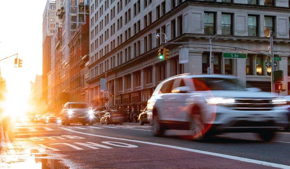 La ville de New York va installer quatre fois plus de caméras aux feux rouges, et les changements commencent cette semaine – Informations essentielles pour 600 intersections