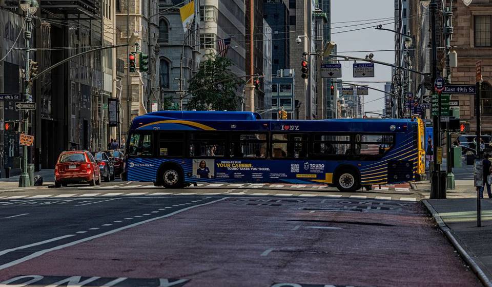 Die Busspuren entlang der Madison Avenue werden erweitert, um die Geschwindigkeit und Zuverlässigkeit für rund 92.000 Fahrgäste pro Tag zu verbessern