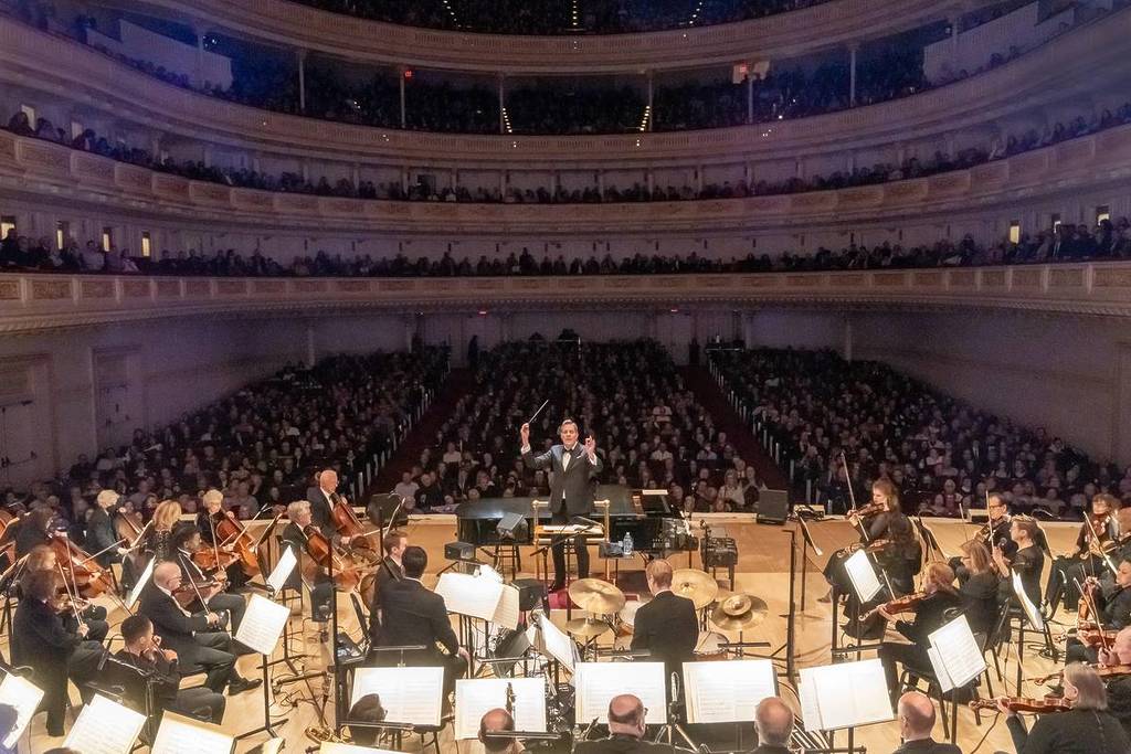 Photo: Carnegie Hall Presents
The New York Pops
Let’s Misbehave: The Songs of Cole Porter
Steven Reineke, Music Director and Conductor
Tony DeSare, Guest Artist
with
Bria Skonberg, Trumpet and Vocals
John Manzari, Tap Dancer and Vocals
Concert photographed: Friday, February 7, 2025 at 8:00 PM
Carnegie Hall, Stern Auditorium/Perelman Stage
Photograph: © 2025 Richard Termine
PHOTO CREDIT - RICHARD TERMINE