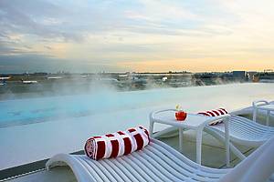 twa rooftop pool