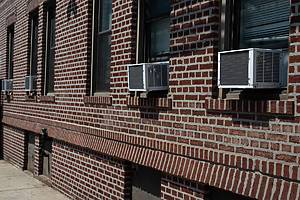 air conditioners in nyc apartment windows