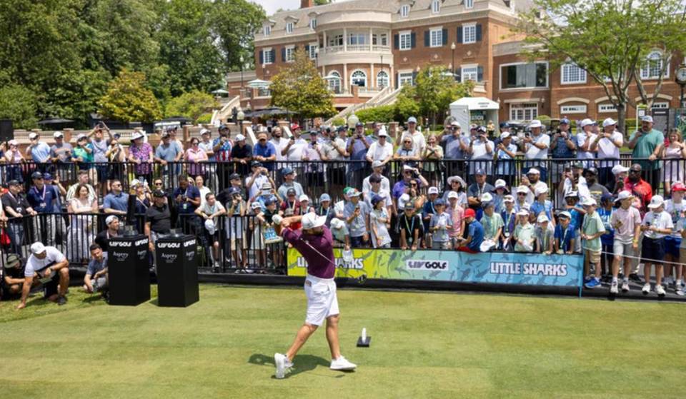 Questo torneo di golf vicino a New York NYC è la prossima esperienza festivaliera da non perdere della stagione.