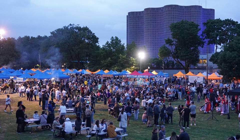 New York ospita uno dei migliori mercati notturni del mondo, con un prezzo massimo di 6 dollari per ogni piatto.