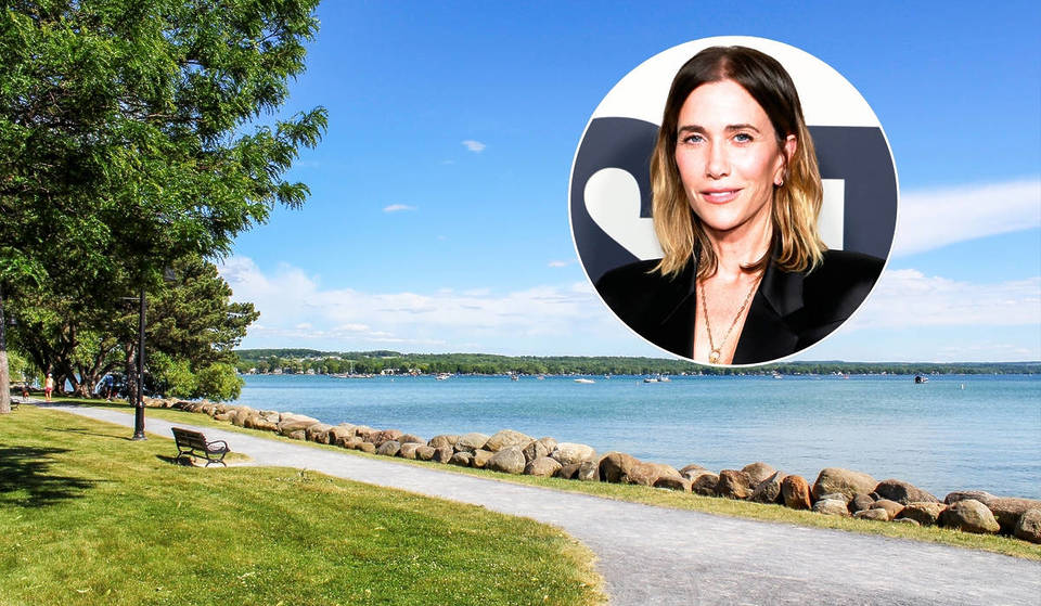 Questo “luogo prescelto” nello Stato di New York è una cittadina sul lago dove si può andare a piedi e dove è iniziata la storia di Kristen Wiig.