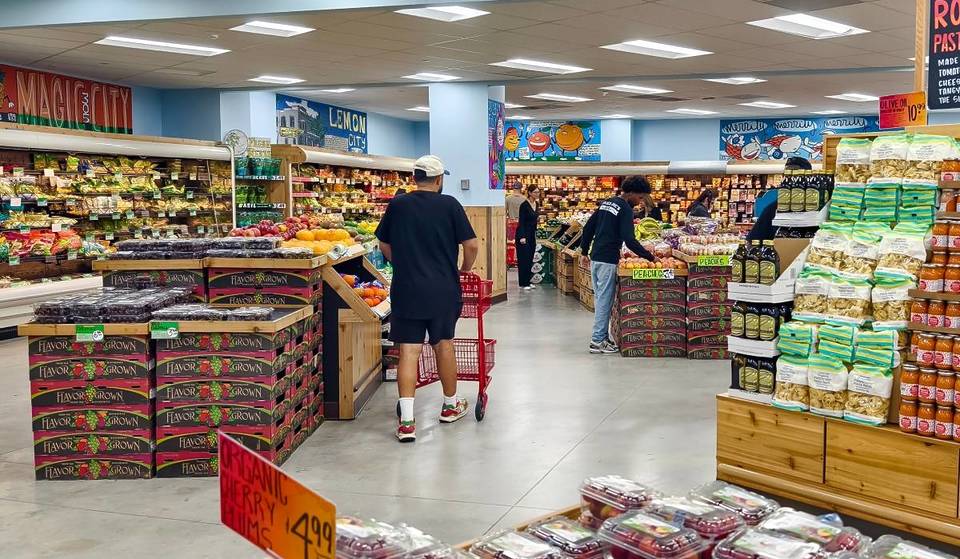 Os nova-iorquinos podem ganhar US$ 50 em mantimentos grátis hoje — veja como