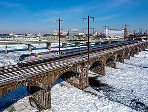This 9.5-Hour Winter Train Ride From NYC Is The Most Beautiful in the U.S. — With Frozen Rivers, Bald Eagles & Snow-Draped Mountains