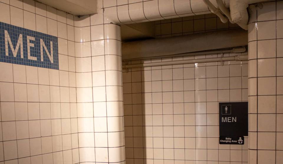 Neuer Bericht enthüllt die Realität der Toiletten in der New Yorker U-Bahn – den meisten fehlen grundlegende Ausstattungsmerkmale wie Toilettensitze, Seife und mehr