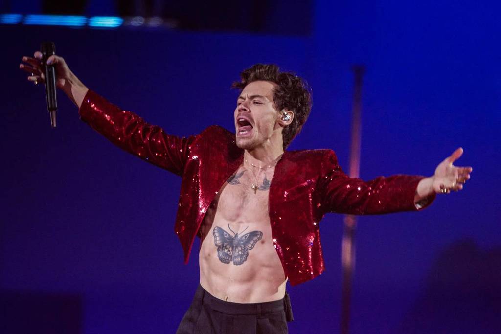 Harry Styles on stage