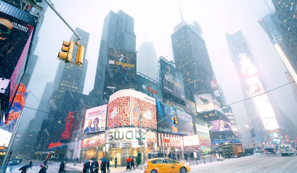 Broadway permanece a oscuras esta noche: la Broadway League cancela todos los espectáculos nocturnos mientras Nueva York se prepara para recibir 50 cm de nieve.
