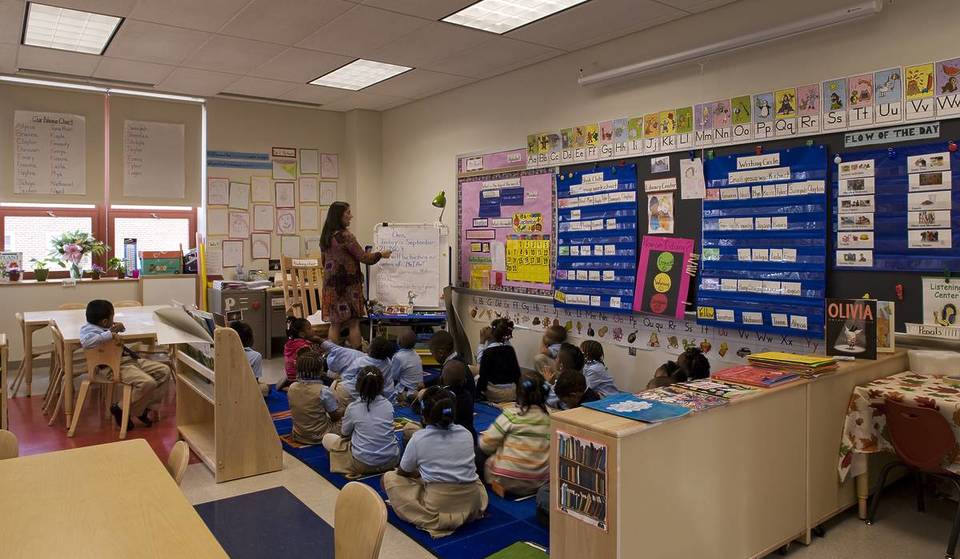 La date limite pour les inscriptions gratuites en maternelle et en pré-maternelle à New York, c&rsquo;est ce vendredi : voici comment t&rsquo;assurer une place qui pourrait faire économiser 26 000 dollars par an à ta famille.