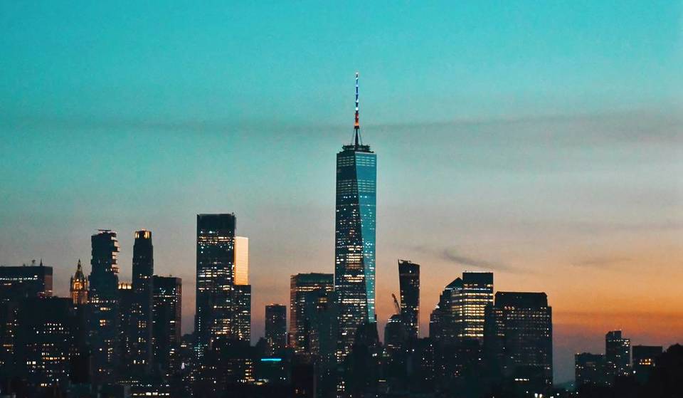 La « saison creuse » de Manhattan est officiellement terminée : le loyer médian atteint le montant stupéfiant de 4 950 dollars pour commencer l&rsquo;année 2026