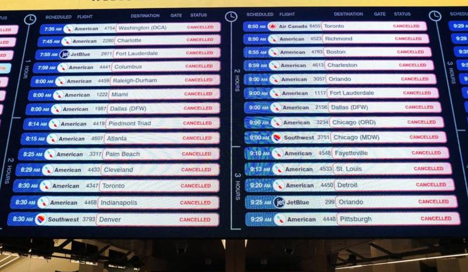 LaGuardia Live-Updates: Flughafen teilweise geschlossen, nur eine Start- und Landebahn offen und erhebliche Verspätungen nach tödlichem Flugzeugabsturz von Air Canada