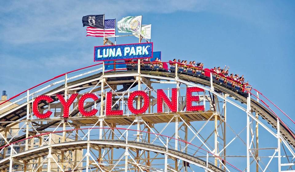 Coney Islands Luna Park öffnet dieses Wochenende wieder – mit kostenlosen Fahrten auf dem Cyclone und Egg Creams für die ersten 99 Gäste