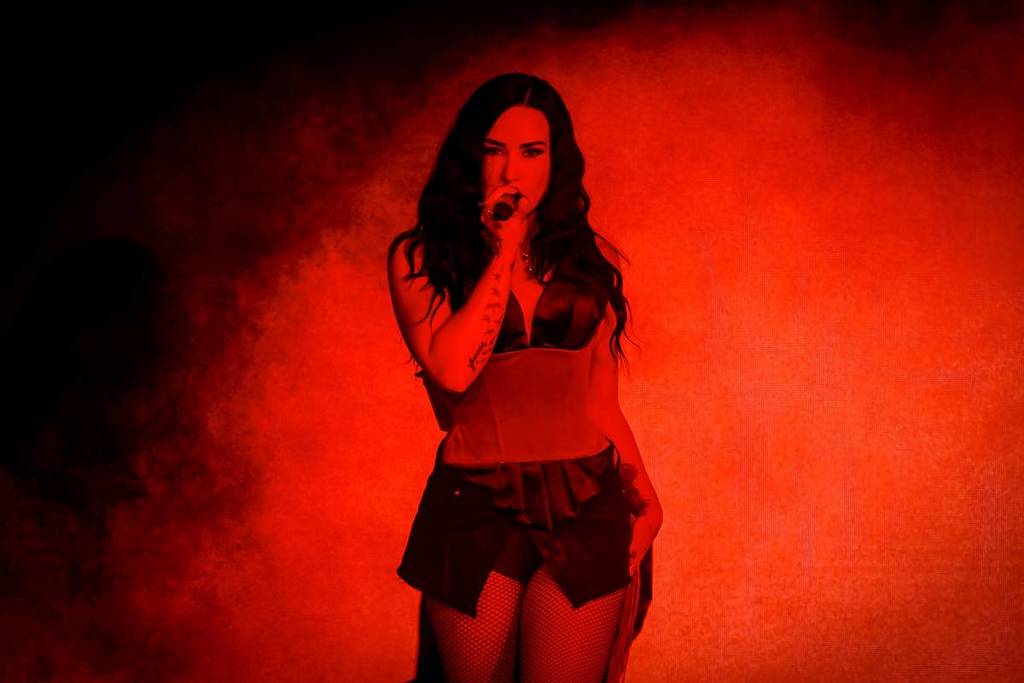 BEVERLY HILLS, CALIFORNIE - 5 MARS : Demi Lovato se produit sur scène lors de la 37e cérémonie annuelle des GLAAD Media Awards au Beverly Hilton, le 5 mars 2026 à Beverly Hills, en Californie. (Photo de Matt Winkelmeyer/Getty Images pour GLAAD)