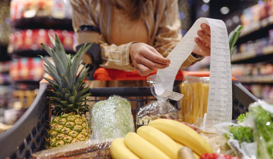 Amerikaner zahlen fast 800 Dollar mehr pro Jahr für dieselben Lebensmittel – und „Shrinkflation“ treibt das still und leise voran