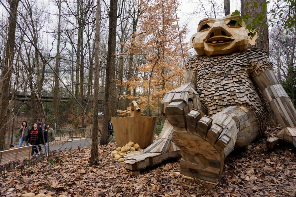 TROLLS : Save the Humans