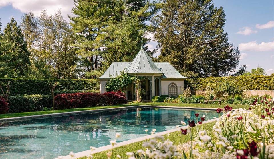 Le « jardin le plus romantique d&rsquo;Amérique » se trouve à seulement 2 heures de New York — avec 19 hectares de recoins cachés, des milliers de tulipes et de fleurs de cerisier, et des ruines enchanteresses