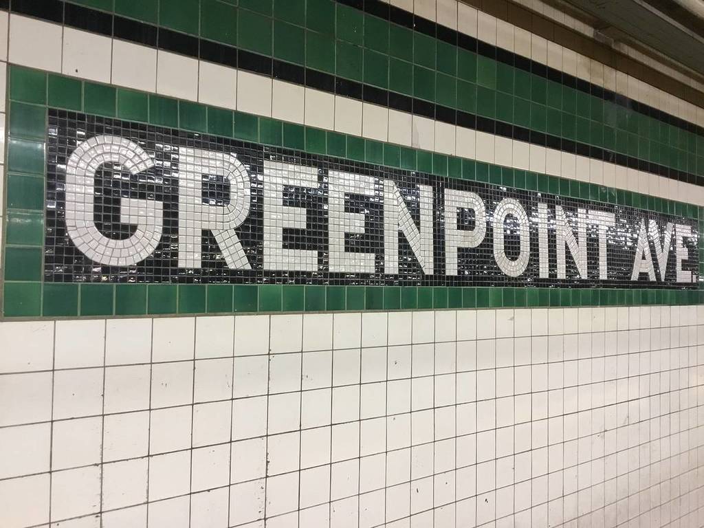 greenpoint avenue subway station