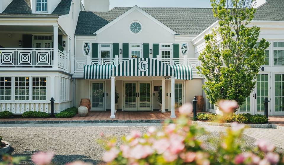 Only 90 Minutes From NYC: America’s Oldest Inn Site Is Reopening For Summer With New Coastal Dining, Spa Days, And Waterfront Escapes