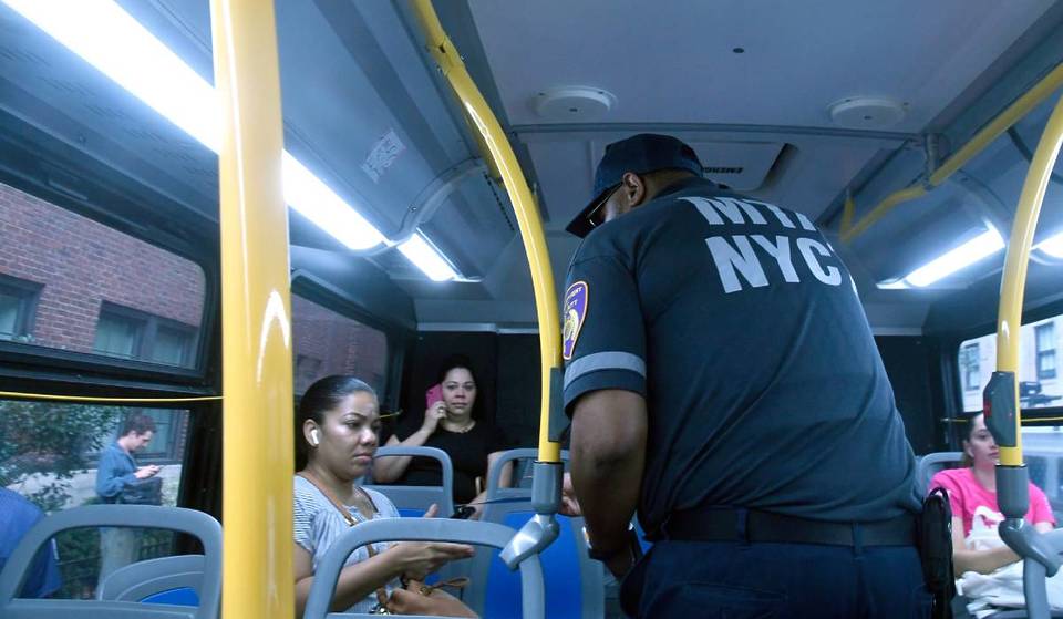 Repressione dell’evasione tariffaria: il controllo dei biglietti “in stile europeo” sta finalmente arrivando sugli autobus di New York
