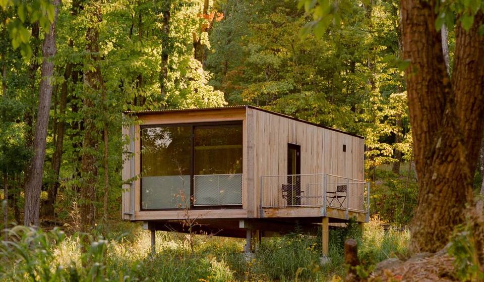 These Private ‘Floating’ Cabins Feature Floor-To-Ceiling Glass Walls Designed For Stargazing &amp; Mountain Views—Just 2.5 Hours From NYC