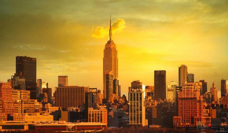 NYC is momenteel onder een Code Red-alarm, terwijl temperaturen boven de 37 °C 30-jarige records breken