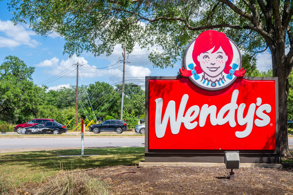 Gagne un an de hamburgers gratuits au concours de sosies roux de Wendy&rsquo;s qui envahira Seaport Square ce mardi