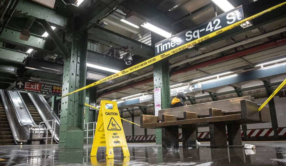 El área metropolitana de Nueva York supera oficialmente a Florida y Texas como la región con mayor riesgo de huracanes del país, con 3,27 millones de hogares expuestos según un nuevo informe de 2026
