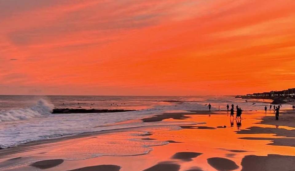 New York’s best unobstructed sunsets can be found just 40 minutes from Manhattan on this scenic, white sand beach with a rare, westward facing shoreline