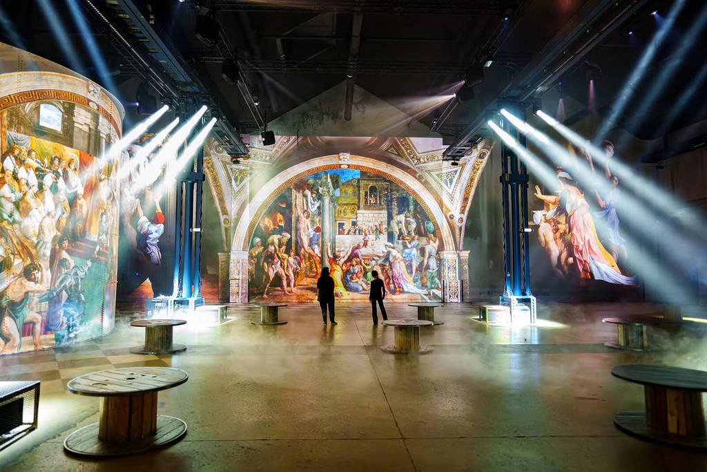 Autrefois la plus grande banque des États-Unis, cette chambre forte de Manhattan datant de 1912 se transformera la semaine prochaine en une imposante Chapelle Sixtine de 40 pieds de haut — avec des projections en 3D et une bande-son de Billie Eilish