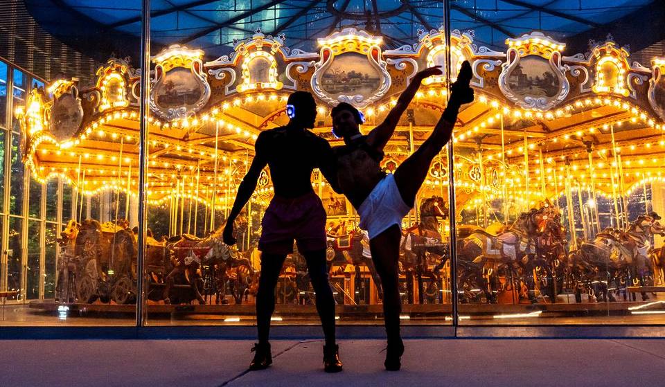 Un balletto silent disco all’aperto di 75 minuti, primo nel suo genere, conquisterà le strade acciottolate di Brooklyn quest’estate 