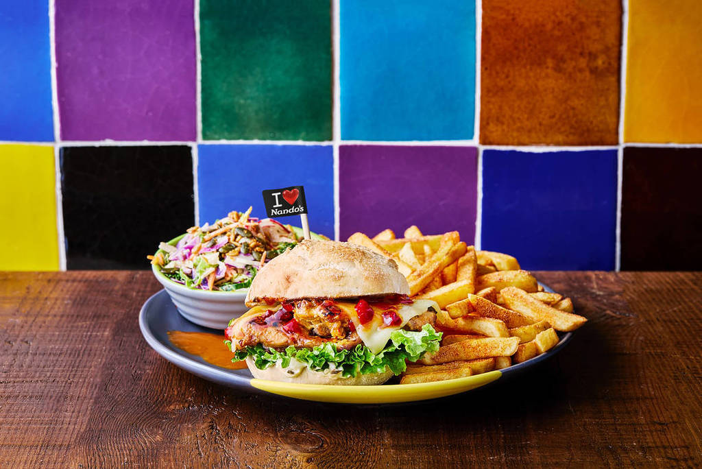 Nando’s NYC Sunset Burger-Menü