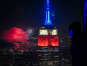 Die wichtigsten Highlights in NYC im Juli: Die weltweit größte maritime Parade, das FIFA-WM-Finale, das 50. Feuerwerk von Macy’s und vieles mehr