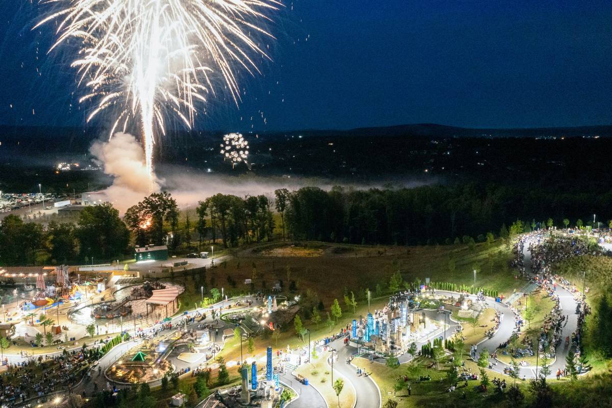 Just 90 minutes from NYC: this 150-acre resort is hosting a July 4th block party this weekend with 3D fireworks that turn into falling LEGO bricks