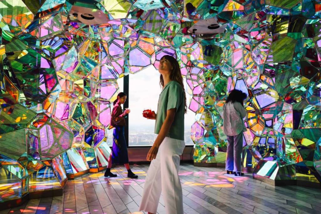Nova caverna de cristal do Edge NYC