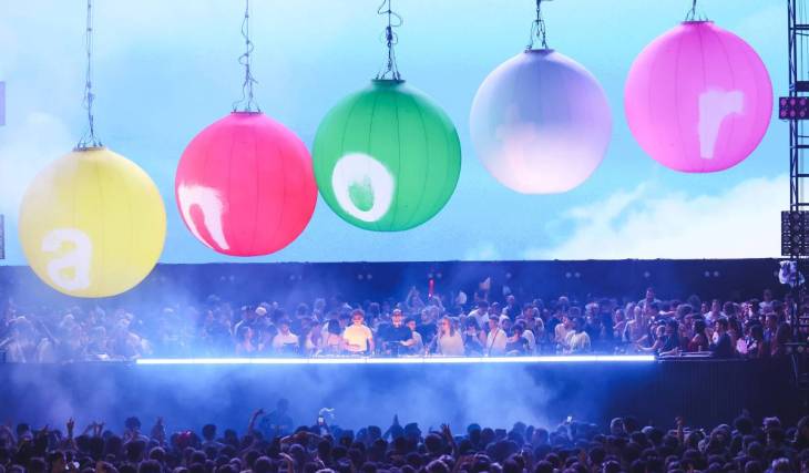 Ein Blick hinter die Kulissen der beiden ausverkauften Nächte im Pacha New York mit ANOTR – darunter Travis Scott und Lizzo, die sich dem neuen, mit Stars gespickten VIP-Epicenter in Brooklyn anschlossen