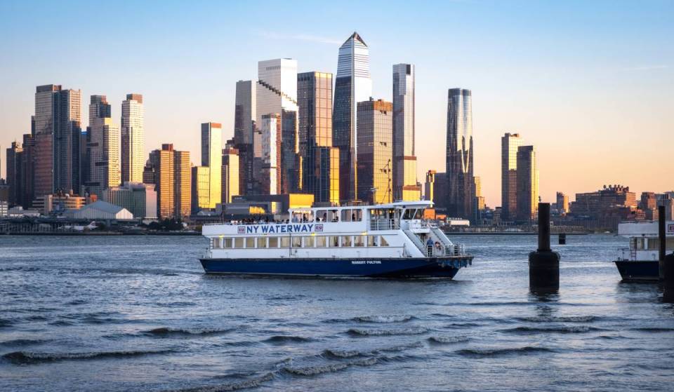Kinderen onder de 12 reizen de hele zomer tot en met 7 september gratis mee op de veerboten van NY Waterway
