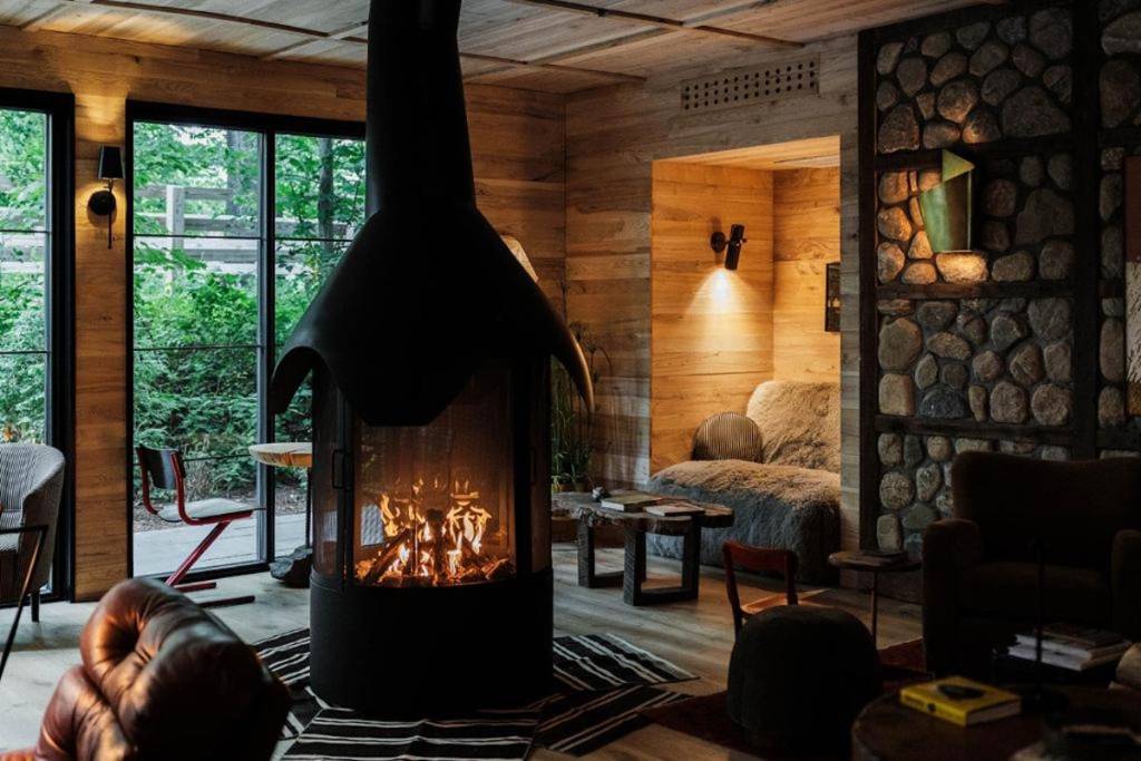 90 minuten van NYC: Een boetiekhotel met 28 kamers in de Hudson Valley, met een therapeutische zoutkamer, is net geopend aan de iconische Wallkill River in de regio