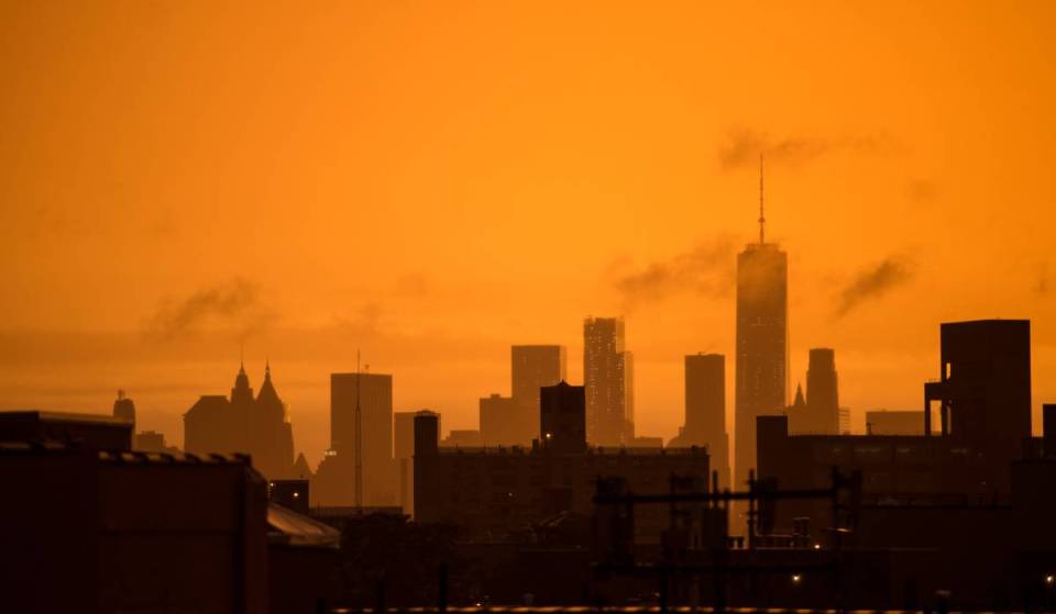 Die Luftqualität in NYC könnte heute „gesundheitsschädliche“ Werte erreichen, da der Rauch der kanadischen Waldbrände weiterhin in der Luft hängt – das „schwerwiegendste Rauchereignis in der Stadt seit 2023“