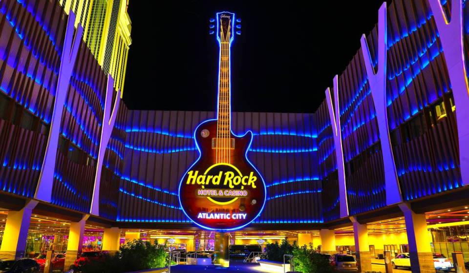 Een kijkje in het 17 acre grote resort in Atlantic City met een arena voor 7.000 mensen en ’s werelds eerste muziekgerichte spa